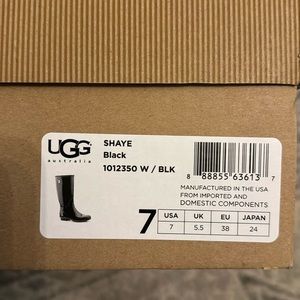 Ugg rain boots, never worn